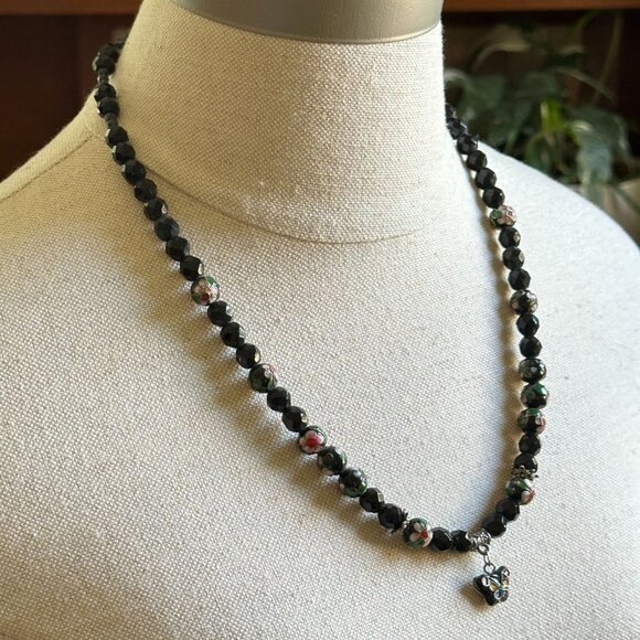 Black Faceted Glass Bead Necklace With Cloisonne Accent Beads & Butterfly Pendan - Picture 2 of 5